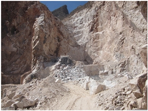 Marmol Blanco Robles White Marble Quarry