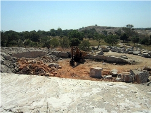 African Multicolor Granite Buruku Quarry