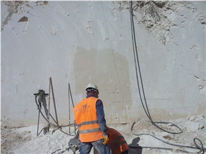 Gulmer - Burdur Beige Quarry Gulmer - Burdur Beige Quarry