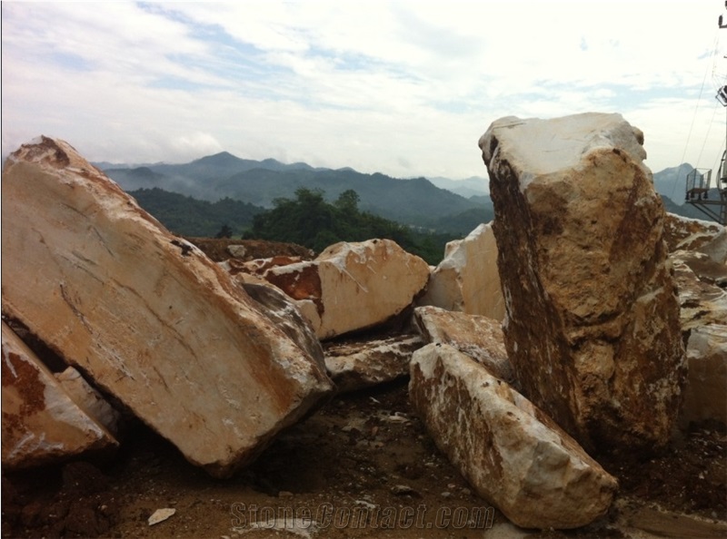 Pure White Vietnam Marble Quarry