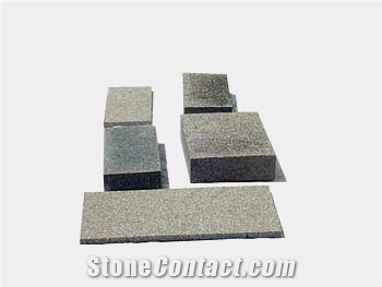 Gris Quintana Granite Quarry