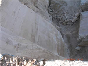 Light Walnut Travertine