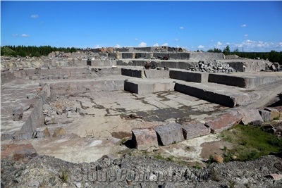 Korpi Black Granite Quarry - Korpilahti Granite- Korpilahden Musta 13, Saakoski