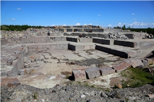 Korpi Black Granite Quarry - Korpilahti Granite- Korpilahden Musta 13, Saakoski