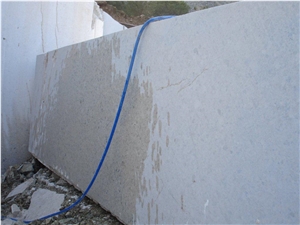 Zafir Gold Marble quarry