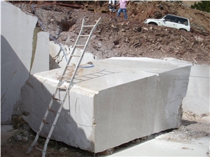 Zafir Gold Marble quarry