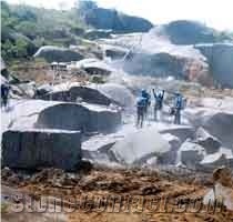 Diamante Negro Quarry
