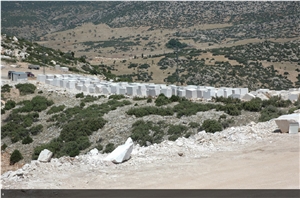 Beige Marble Burdur Quarry