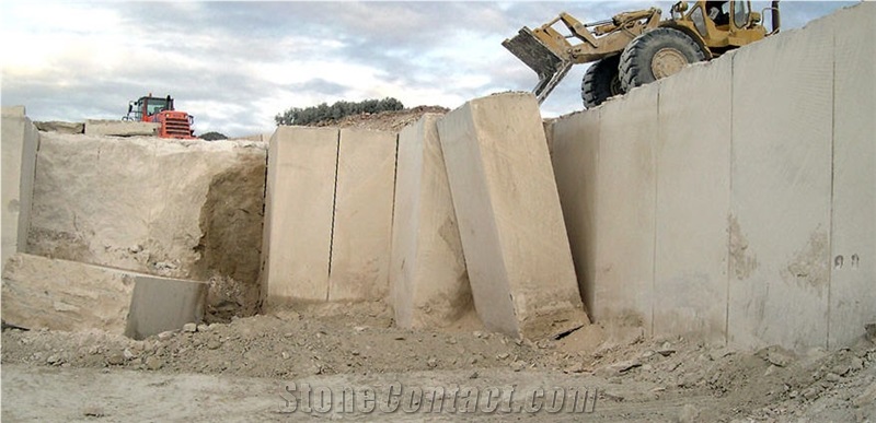 Floresta Sandstone Quarry
