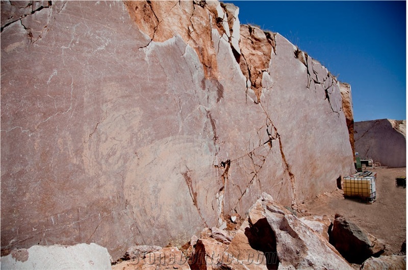 Synnada Brown Quarry