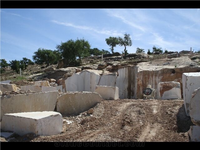 Oro Valverde Marble Quarry