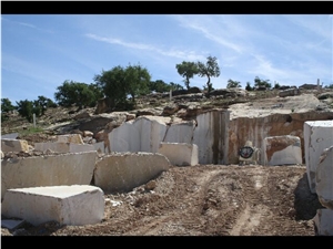 Oro Valverde Marble Quarry