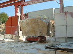 Pierre de Limeyrat Limestone Bontemps Quarry