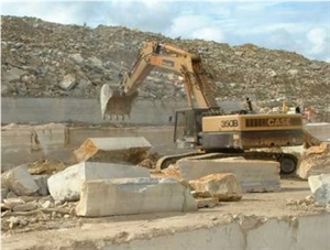 Pierre de Limeyrat Limestone Bontemps Quarry