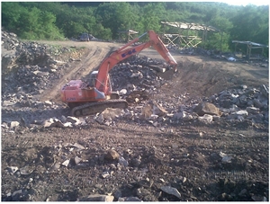 Savol Pavlov Vrch Basalt Quarry