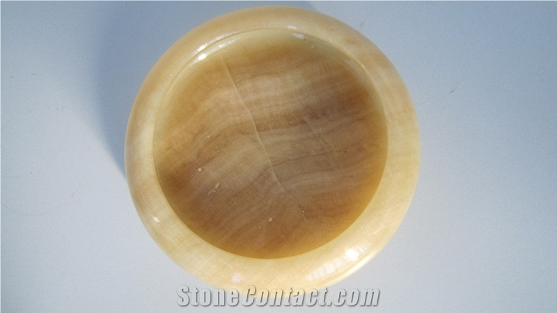 Wooden Yellow Onyx Quarry