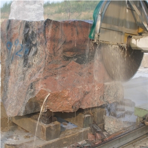China Multicolor Red Granite Quarry