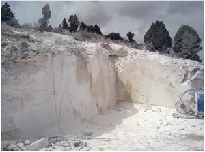 Isparta Sakrikaraagac Beige Quarry