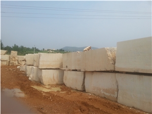 China Yellow Limestone Quarry