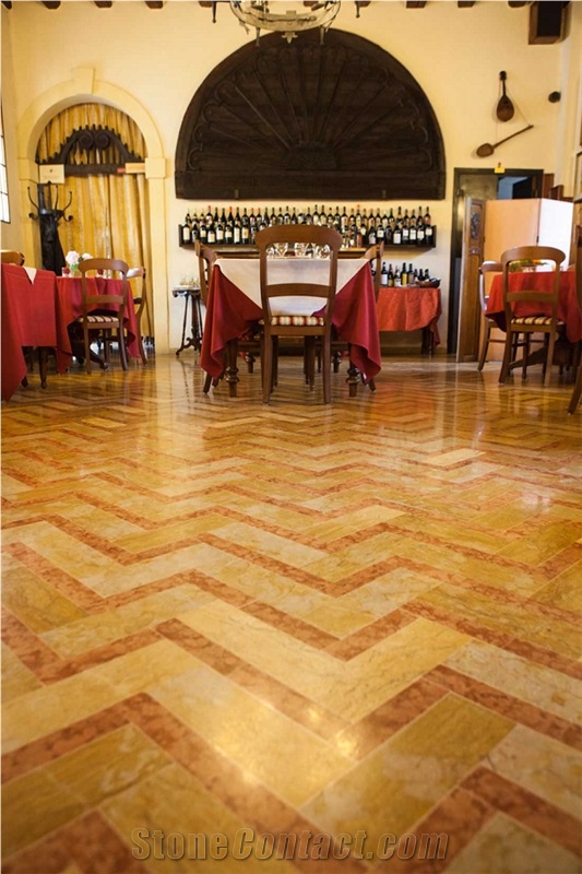 Giallo Reale