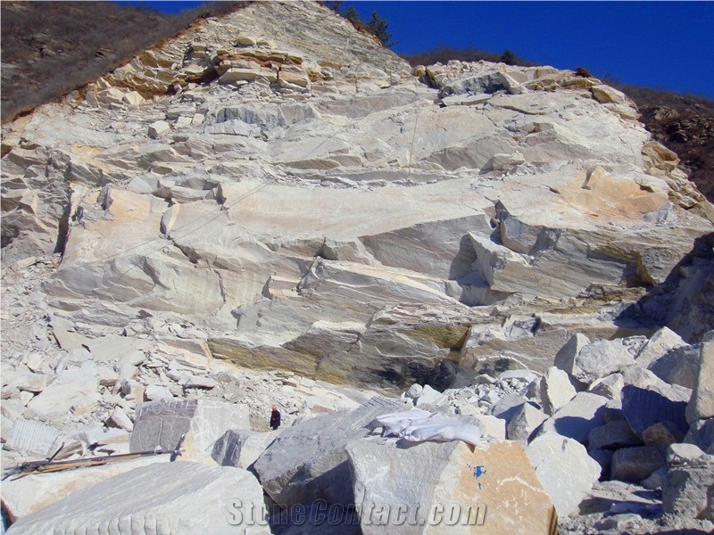 Rainbow Wave Marble Quarry