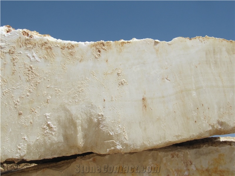 New White Onyx Quarry