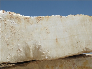 New White Onyx Quarry