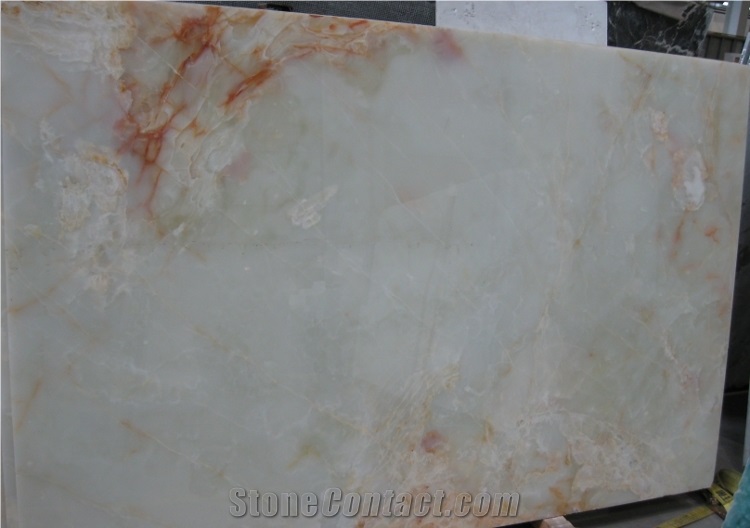 New White Onyx Quarry