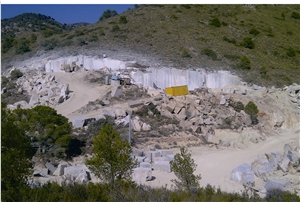 Prague Emperador Marble Quarry