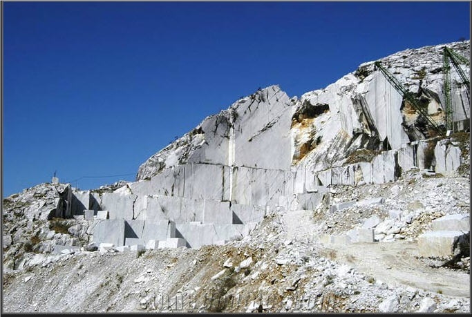 Bianco Carrara Venato C - Bianco Carrara Venato D - Bianco Venato Marble Quarry