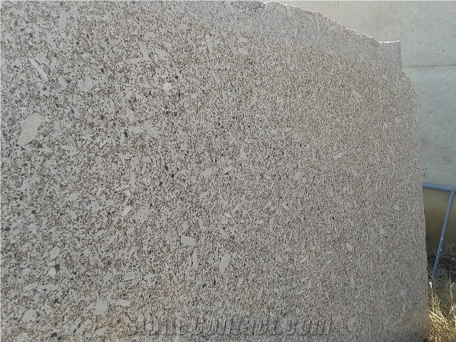AMARILLO CAMPANARIO GRANITE QUARRY