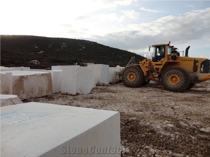 Isparta Bademli Ottoman Beige Marble Quarry