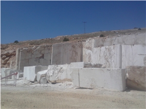 Bayburt Light Travertine Quarry
