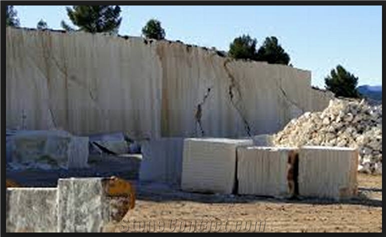 Crema Sevilla Limestone Quarry