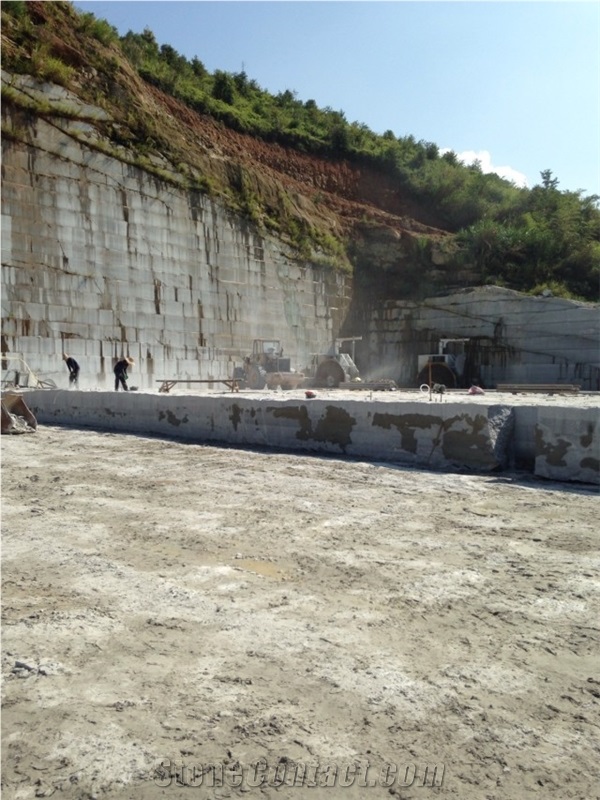 G664 Granite Quarry, Luoyuan Red