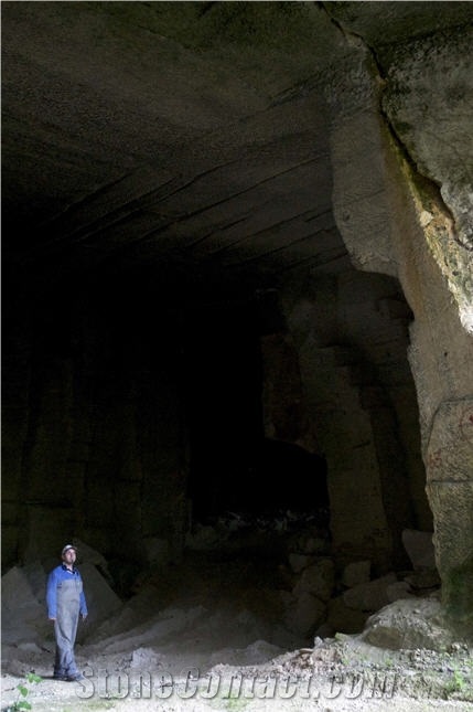 Pietra di Vicenza Limestone Quarry