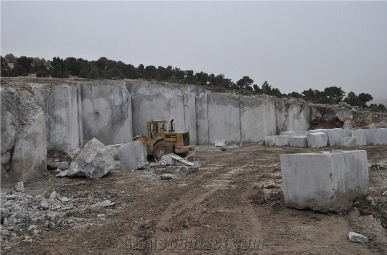 Dark Grey Emperador Marble Quarry