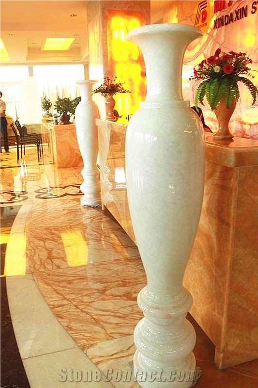 China Yellow Onyx Quarry