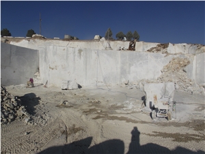 Kutahya Silver Grey Marble Quarry