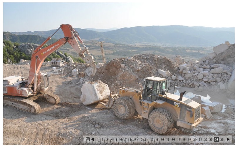 Amasya Beige Marble Quarry