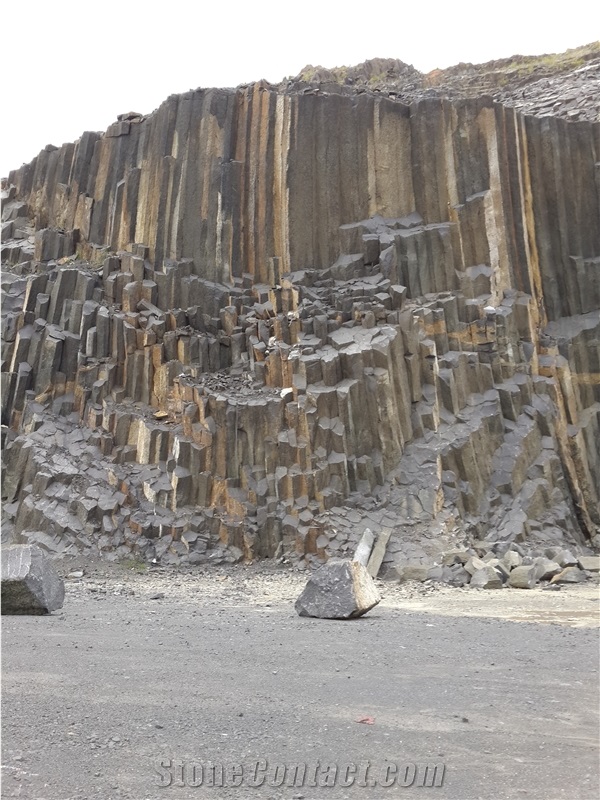 G684 Black Basalt Quarry