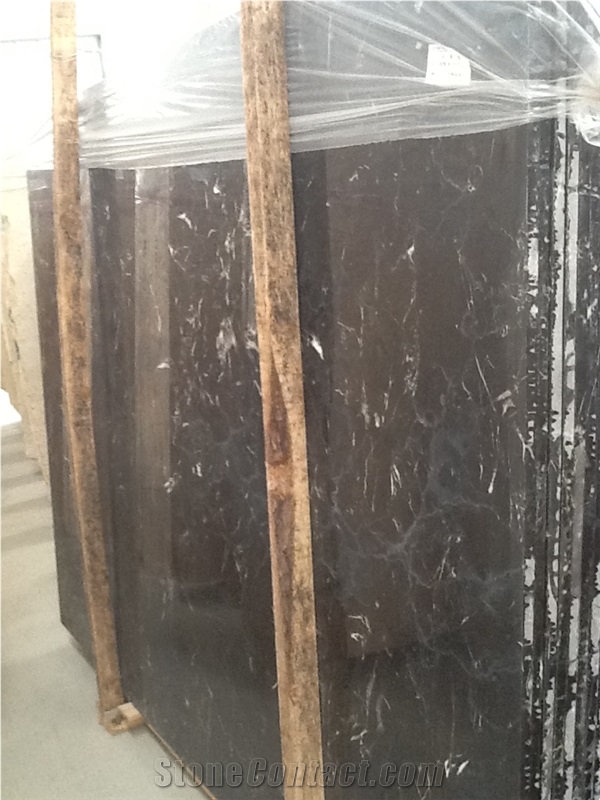Nero Crystal Marble Quarry