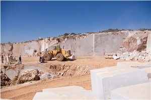 İzmir ,Balıkliova Leopard Beige Quarry