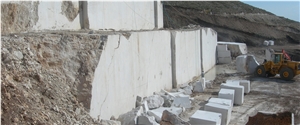 Portsan Crema Latte Marble Quarry