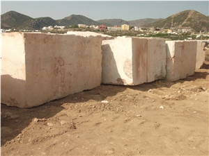 Red Travertine - Rojo Travertine Quarry
