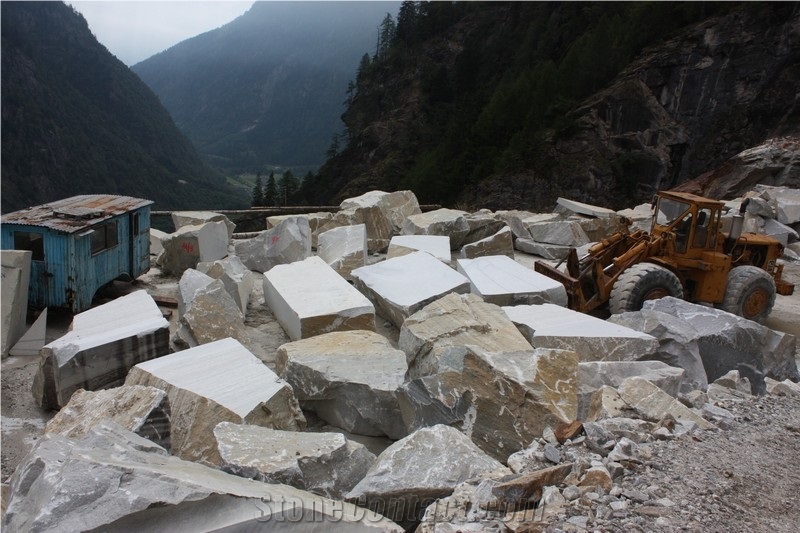 Ivory Cristallina Marble Quarry
