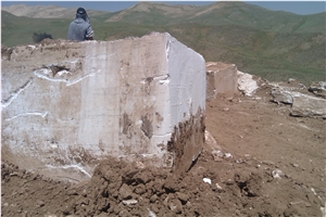 Bozajagh Light Cream Travertine, Zanjan Beige Travertine Quarry