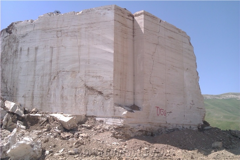 Bozajagh Light Cream Travertine, Zanjan Beige Travertine Quarry