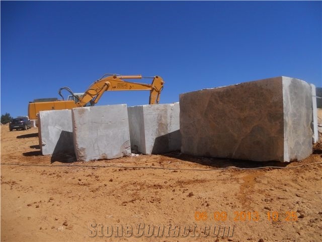 Burc Mersin Emperador Marble Blocks