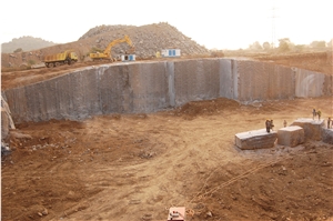 Tan Brown Granite Quarry
